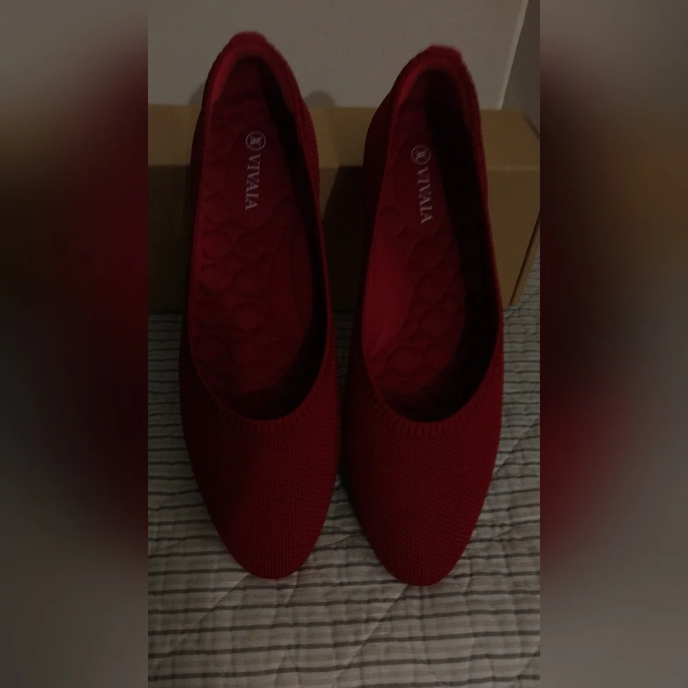Stylish Red Women's Flats - Picture 5 of 6